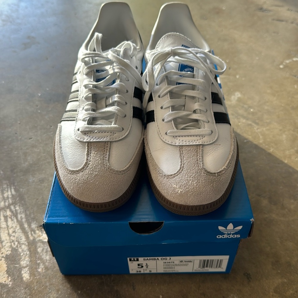 Adidas samba size 5.5